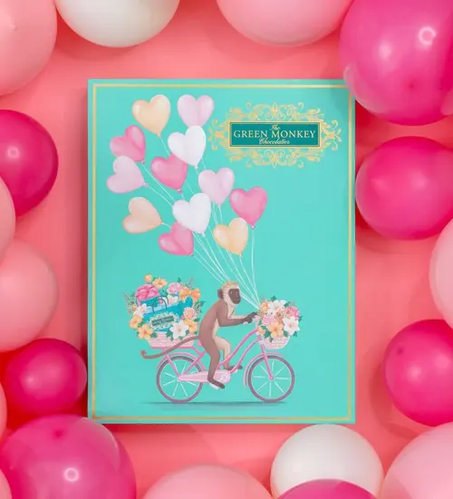 Valentine’s Gift Box Illustration — illustration 8 by Anastasiia Asiosi