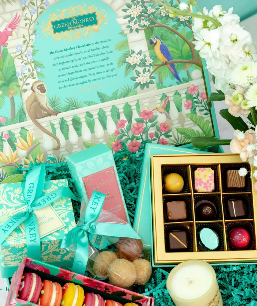 Luxury Gift Box Artwork — illustration 4 by Anastasiia Asiosi